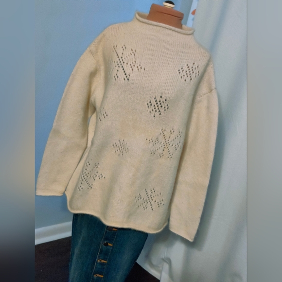 luxury angora funnel neck peek a boo  snowflake sweater so soft  vintage L - Picture 1 of 7